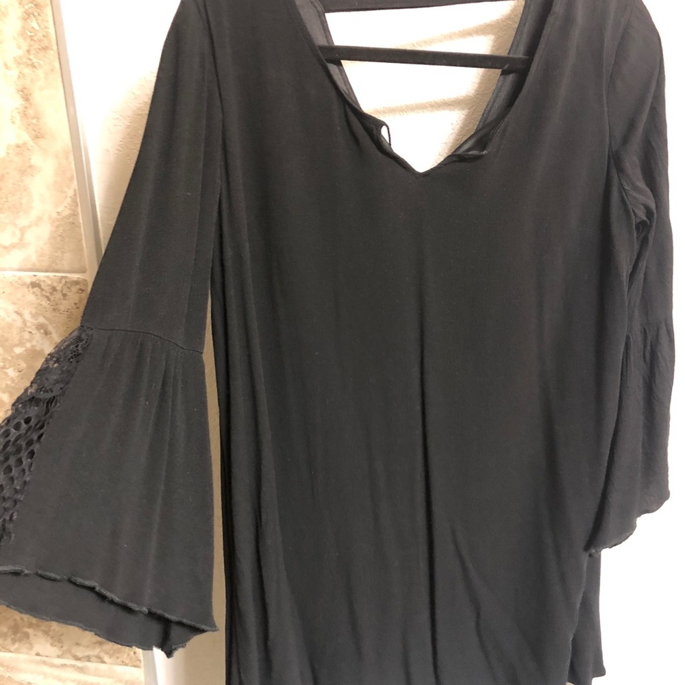 Black long sleeve dress